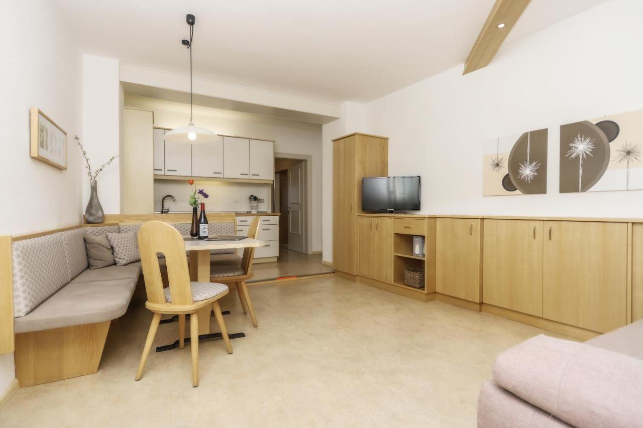 Residence Hof Am Keller モンターニャ エクステリア 写真
